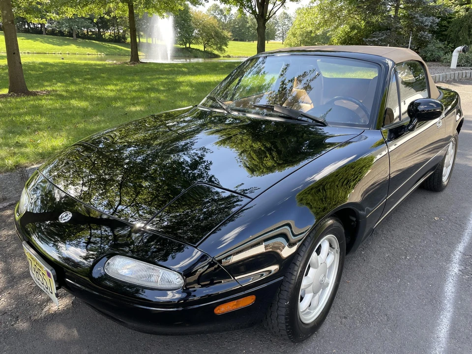 1993 Mazda NA MX-5 Miata - Image 11 of 31