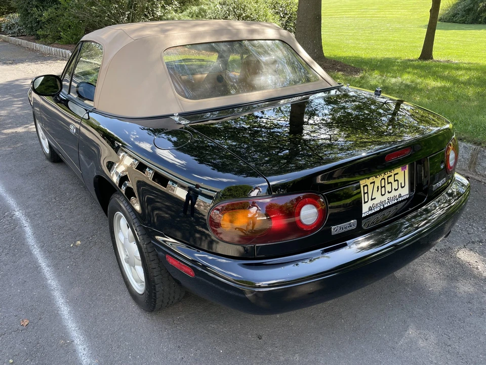 1993 Mazda NA MX-5 Miata - Image 15 of 31