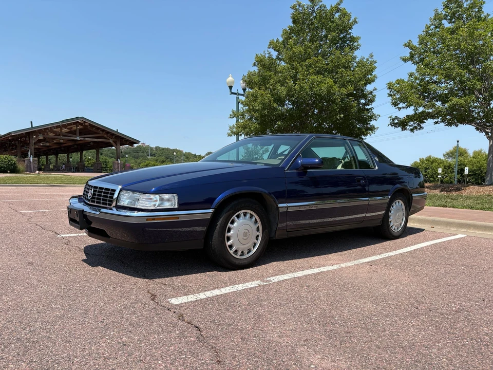 1994 Cadillac Eldorado 12th Gen - Image 14 of 31