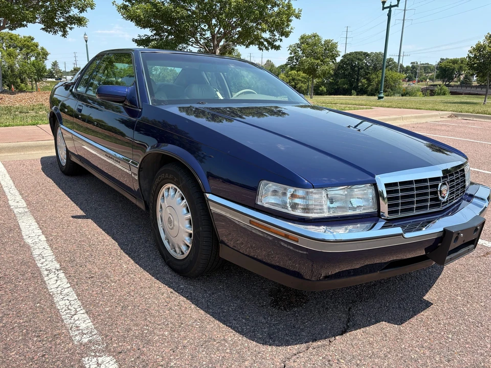 1994 Cadillac Eldorado 12th Gen - Image 5 of 31