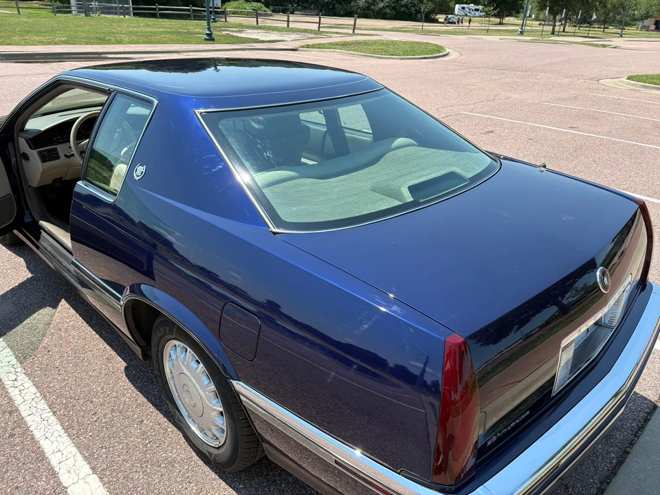 1994 Cadillac Eldorado 12th Gen - Image 12 of 31