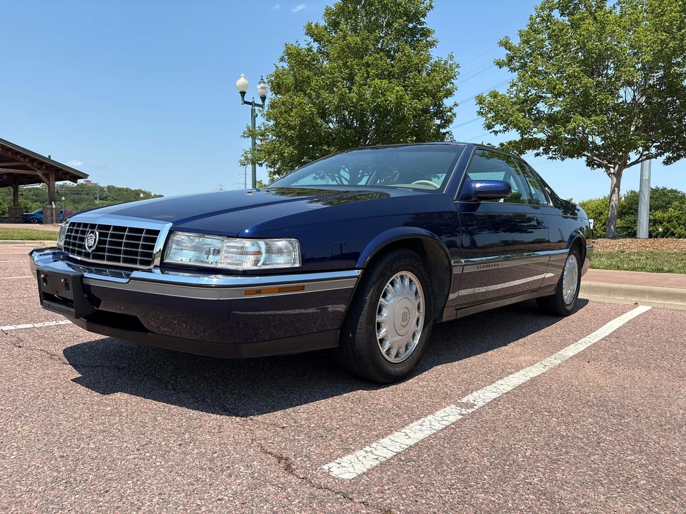 1994 Cadillac Eldorado 12th Gen - Image 15 of 31