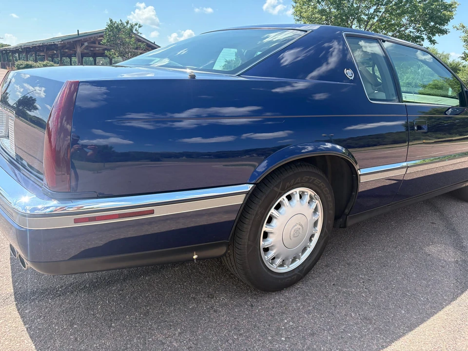 1994 Cadillac Eldorado 12th Gen - Image 19 of 31
