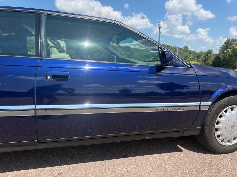 1994 Cadillac Eldorado 12th Gen - Image 21 of 31