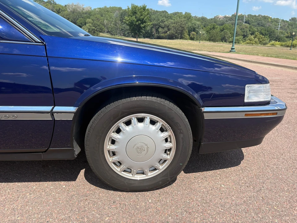 1994 Cadillac Eldorado 12th Gen - Image 22 of 31