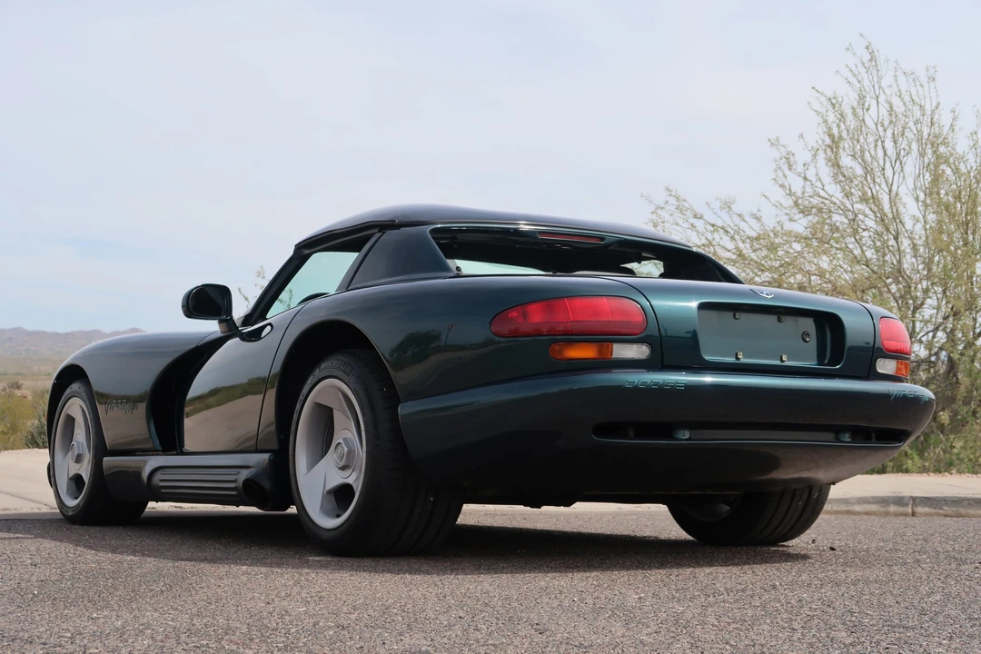 1994 Dodge Viper 1st Gen - Image 28 of 31