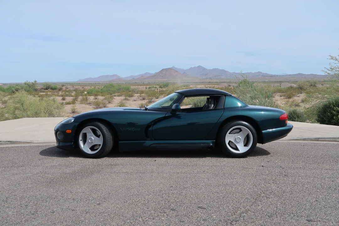 1994 Dodge Viper 1st Gen - Image 22 of 31