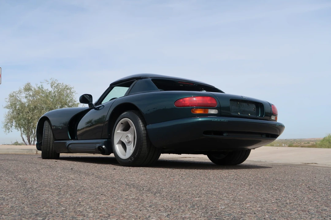 1994 Dodge Viper 1st Gen - Image 26 of 31