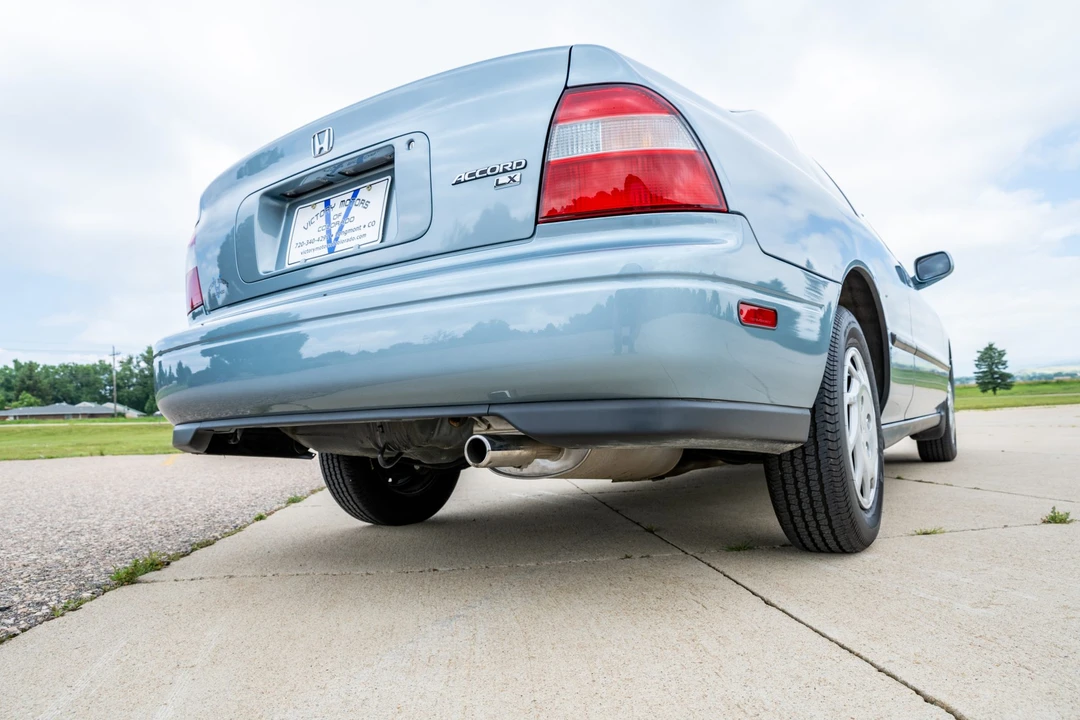 1994 Honda Accord 5th Gen - Image 20 of 31
