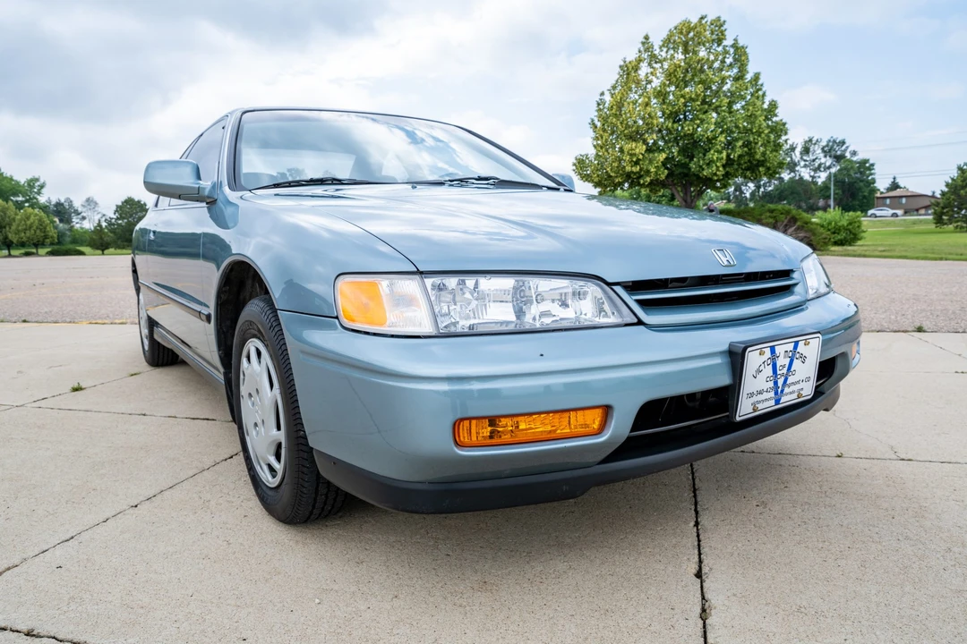 1994 Honda Accord 5th Gen - Image 15 of 31
