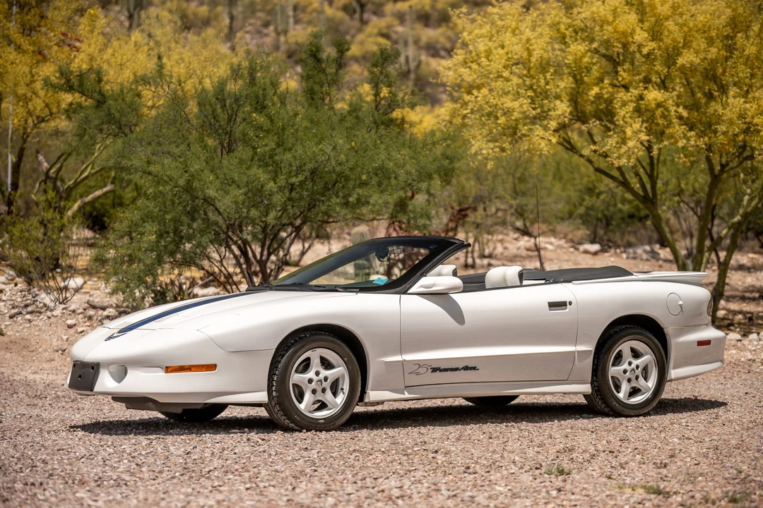 1994 Pontiac Firebird Trans Am 4th Gen - Image 16 of 31