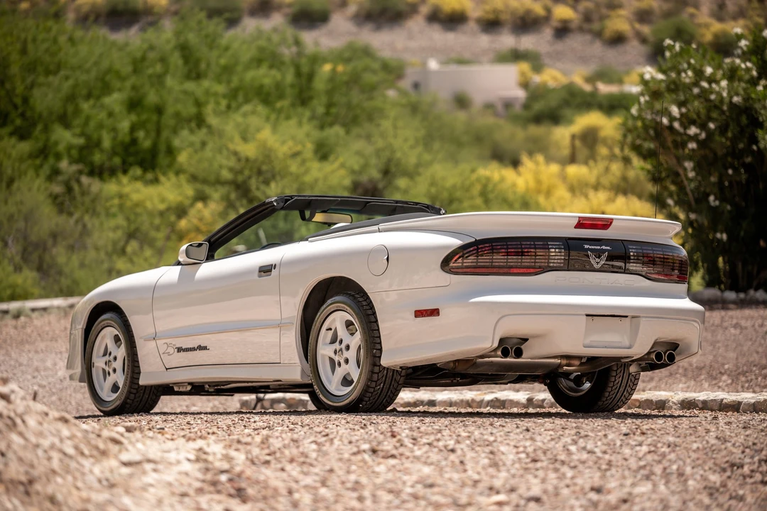 1994 Pontiac Firebird Trans Am 4th Gen - Image 19 of 31