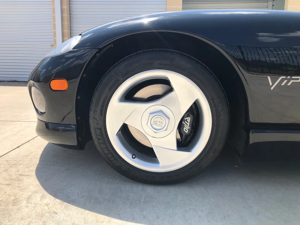 1995 Dodge Viper 1st Gen - Image 30 of 31