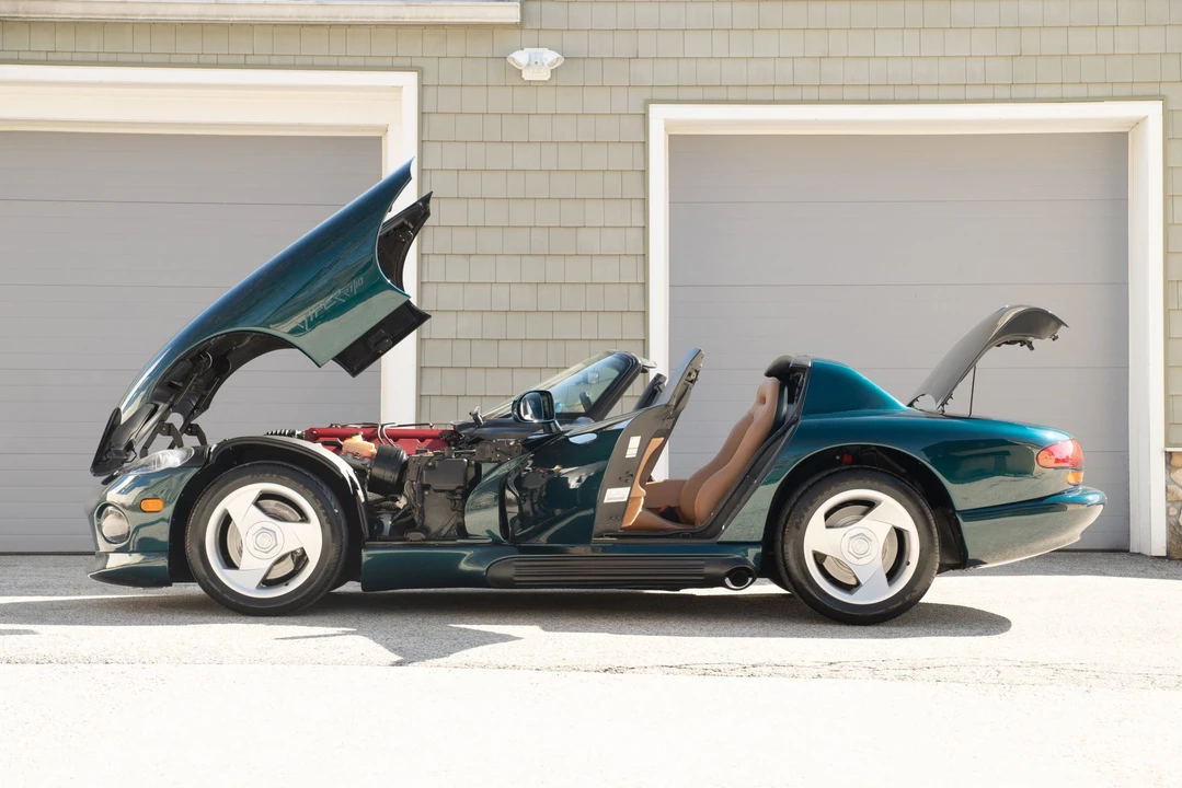 1995 Dodge Viper 1st Gen - Image 19 of 31
