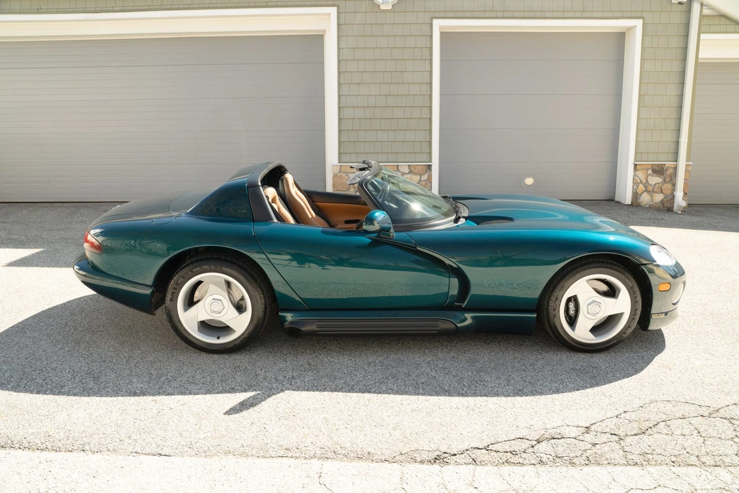 1995 Dodge Viper 1st Gen - Image 13 of 31