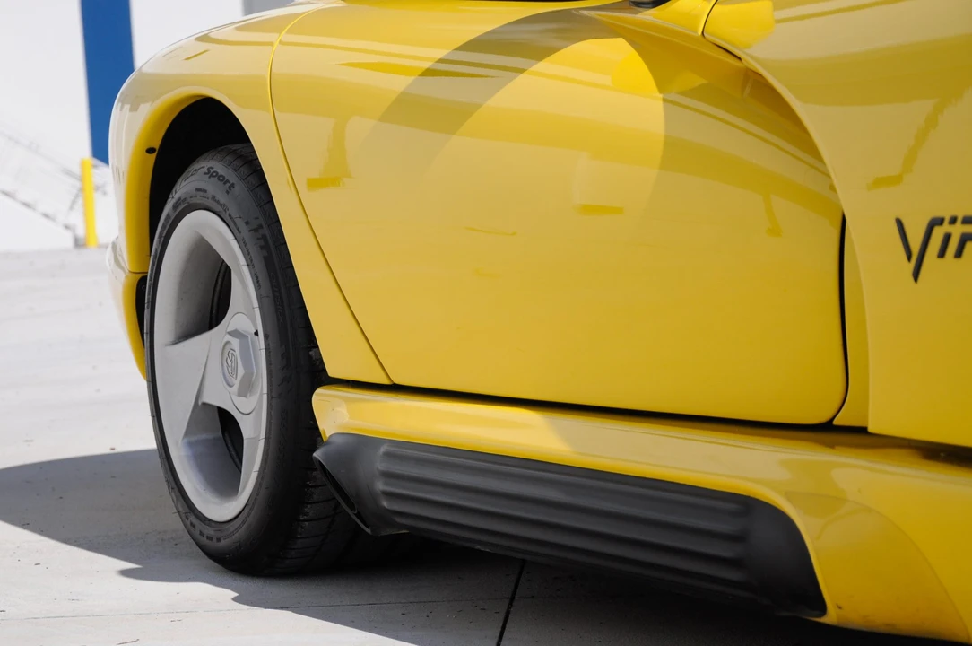 1995 Dodge Viper 1st Gen - Image 21 of 31