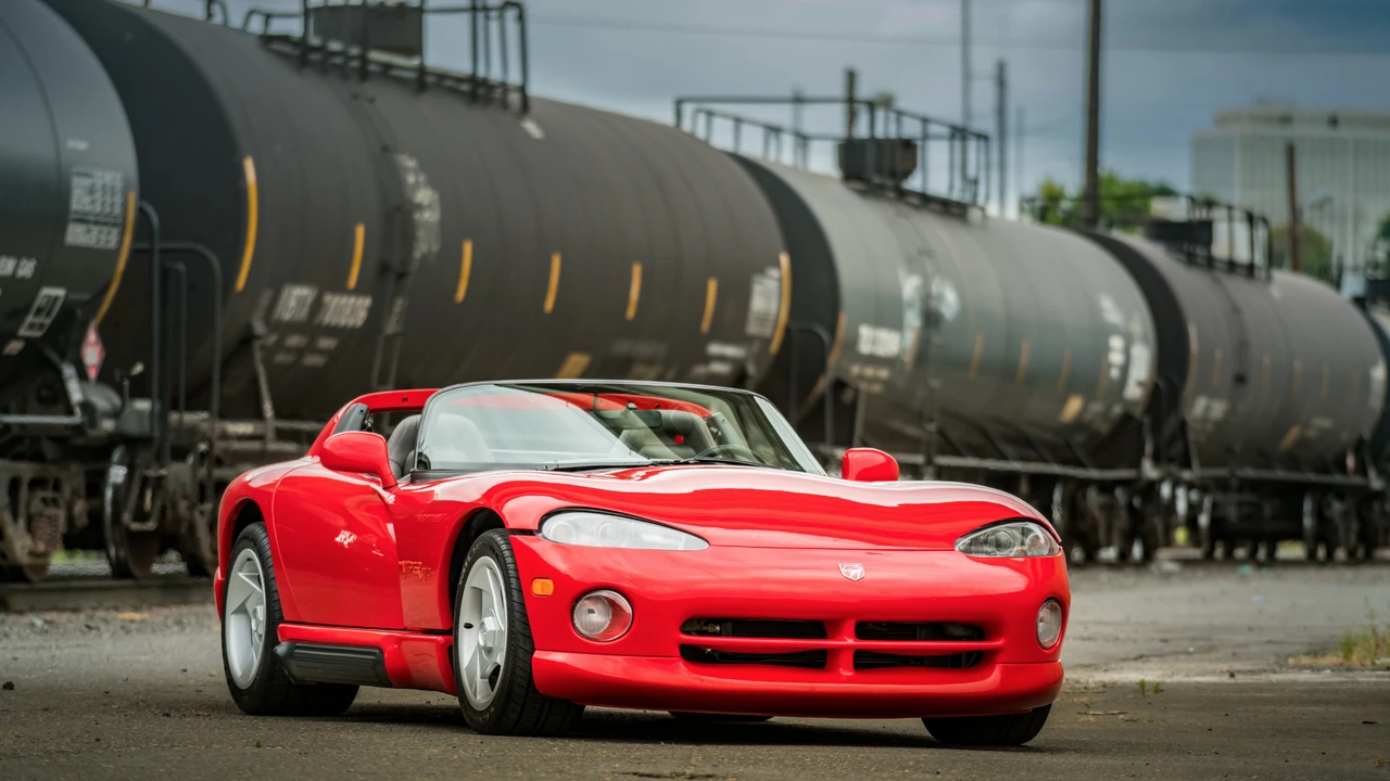 1995 Dodge Viper 1st Gen - Image 16 of 31