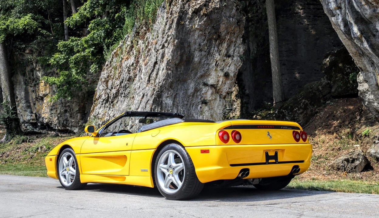 1995 Ferrari F355 Spider - Image 25 of 31