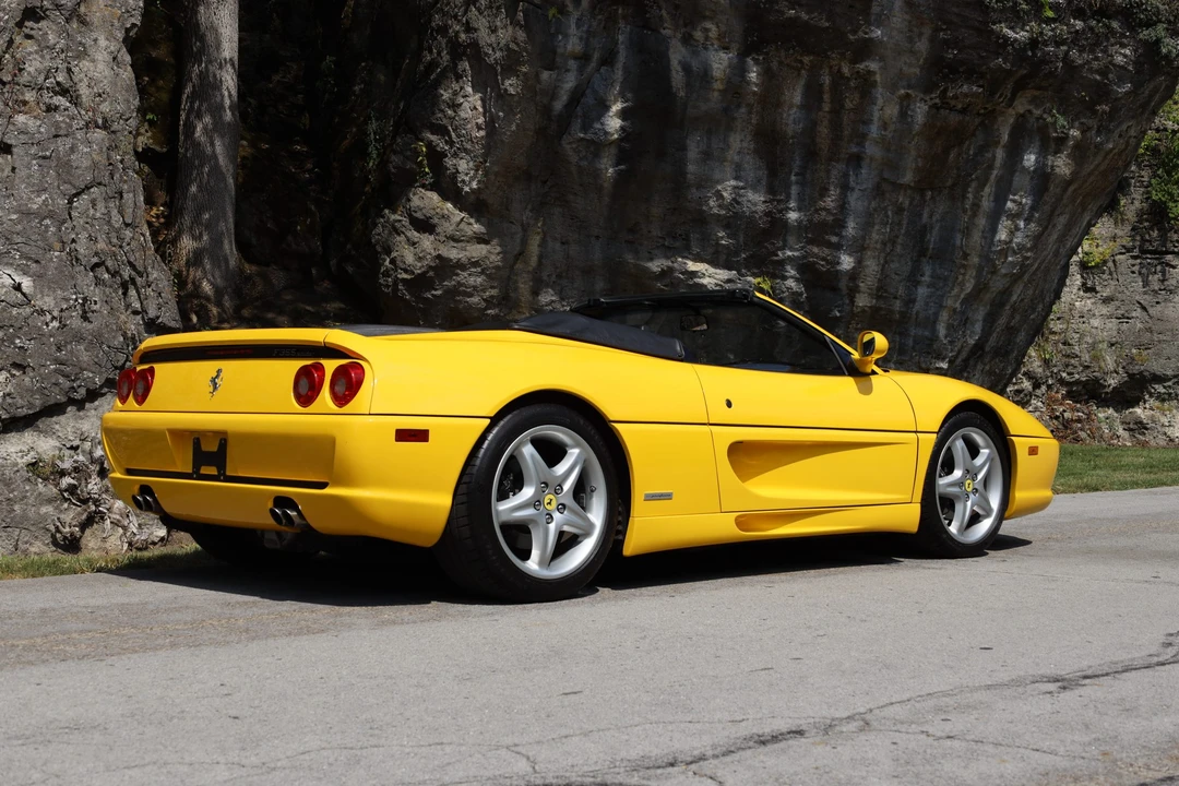 1995 Ferrari F355 Spider - Image 17 of 31