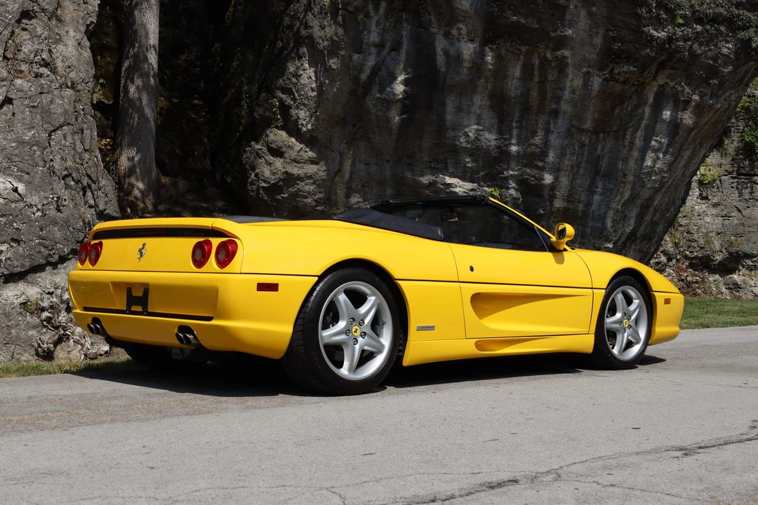 1995 Ferrari F355 Spider - Image 16 of 31