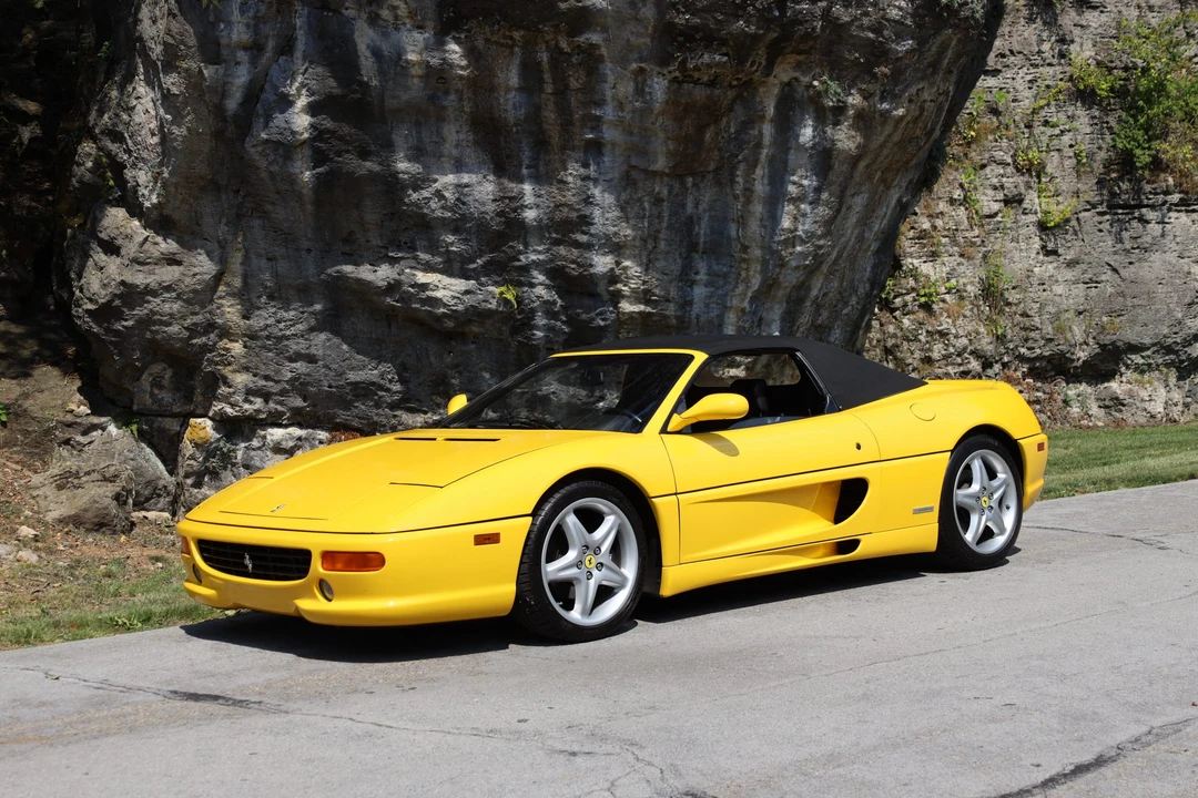 1995 Ferrari F355 Spider - Image 28 of 31