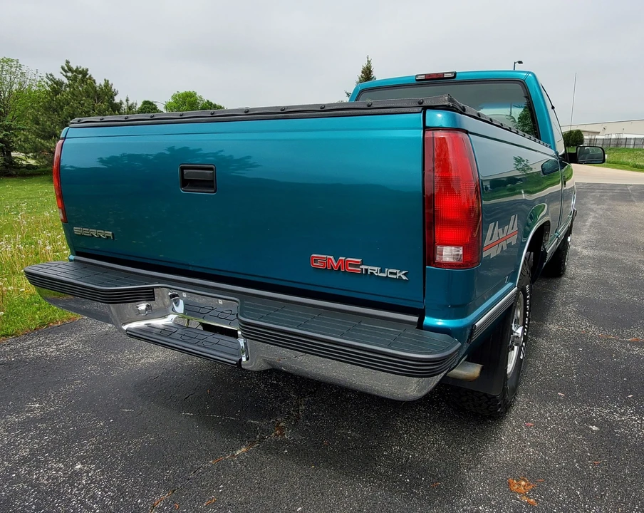 1995 GMC Sierra 1st Gen - Image 16 of 31