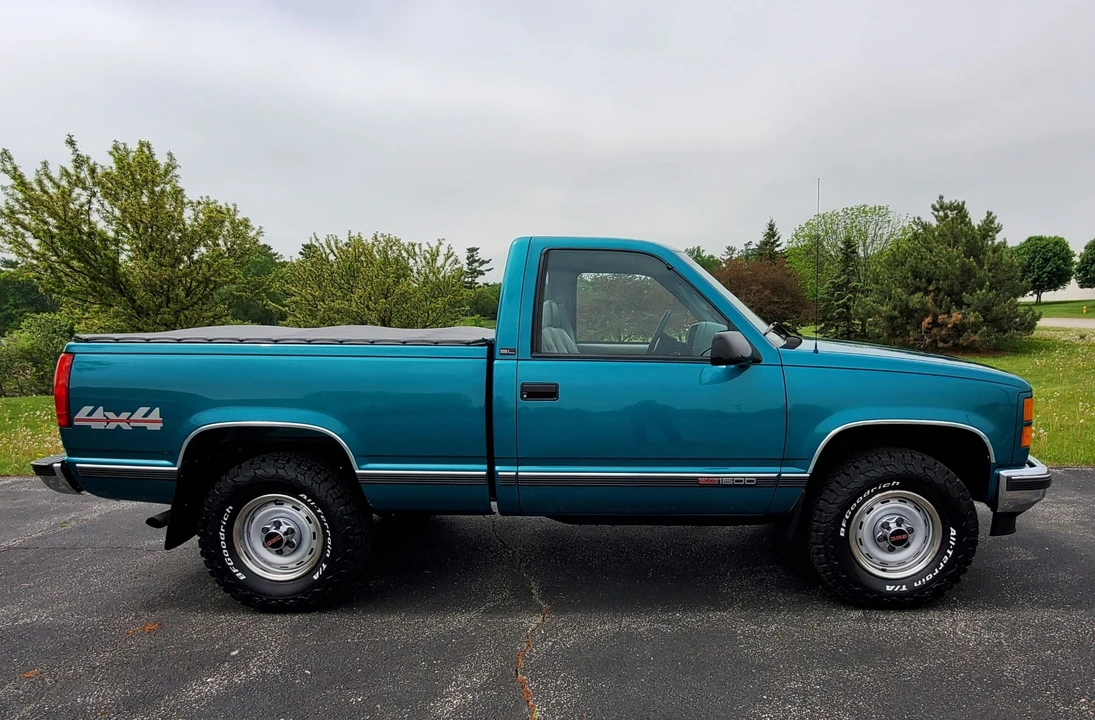 1995 GMC Sierra 1st Gen - Image 20 of 31