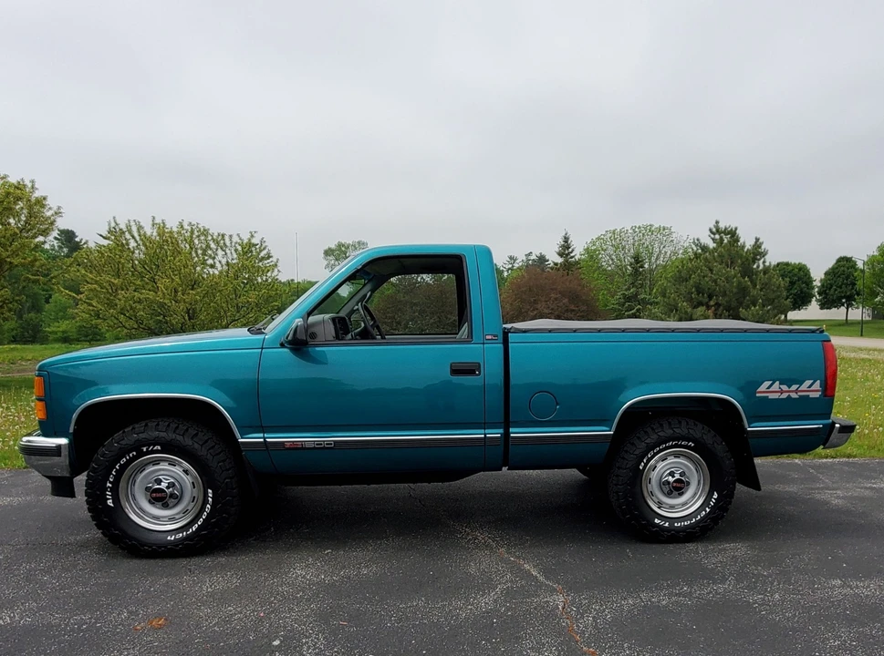 1995 GMC Sierra 1st Gen - Image 7 of 31