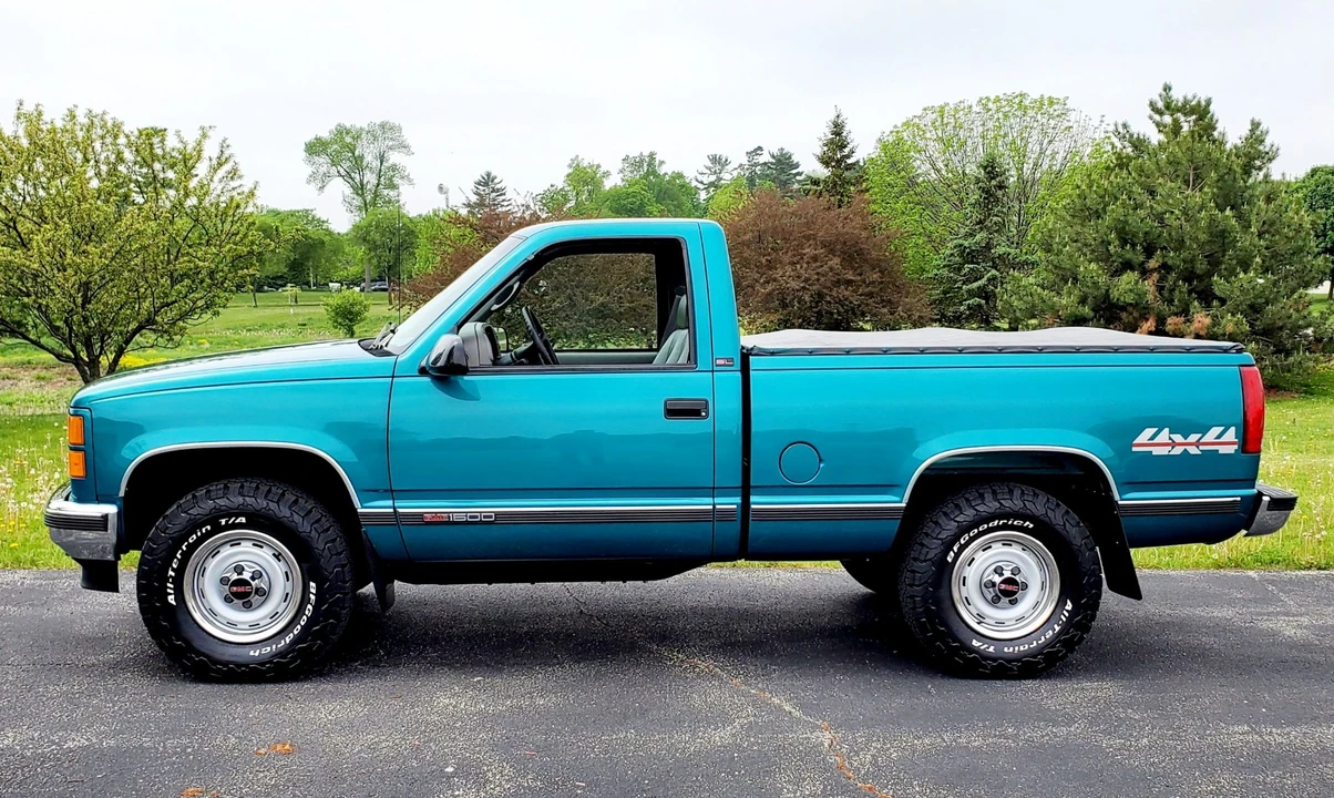 1995 GMC Sierra 1st Gen - Image 9 of 31