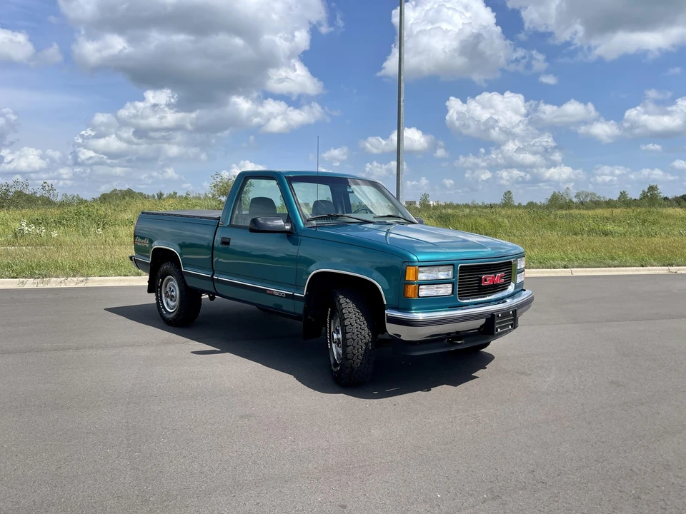 1995 GMC Sierra 1st Gen - Image 28 of 31