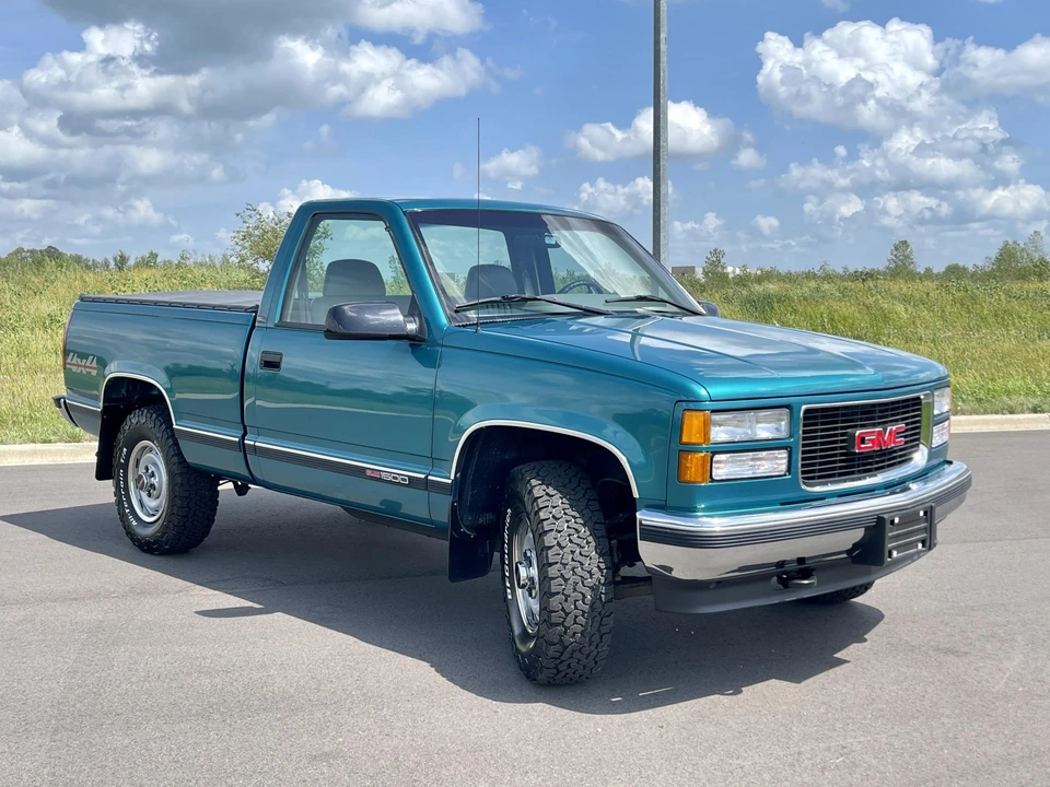 1995 GMC Sierra 1st Gen - Image 29 of 31