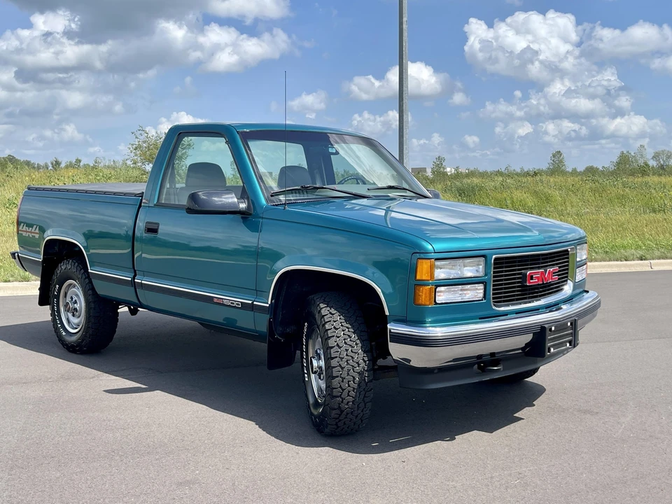 1995 GMC Sierra 1st Gen - Image 30 of 31