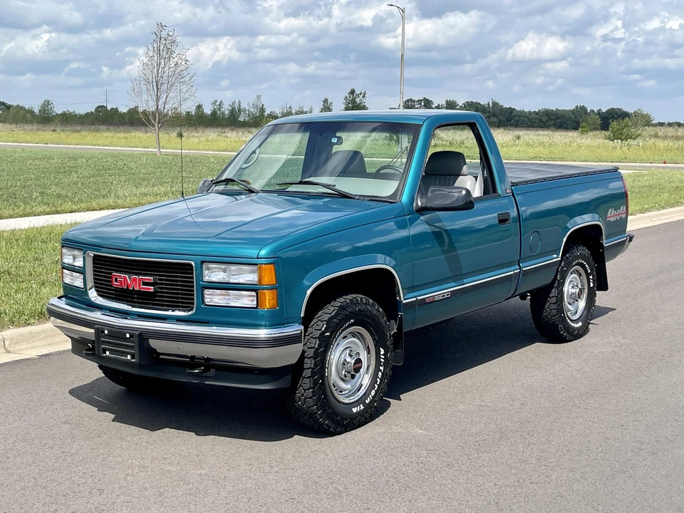 1995 GMC Sierra 1st Gen - Image 13 of 31