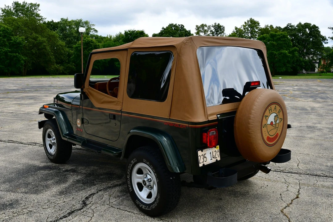 1995 Jeep YJ Wrangler - Image 8 of 31