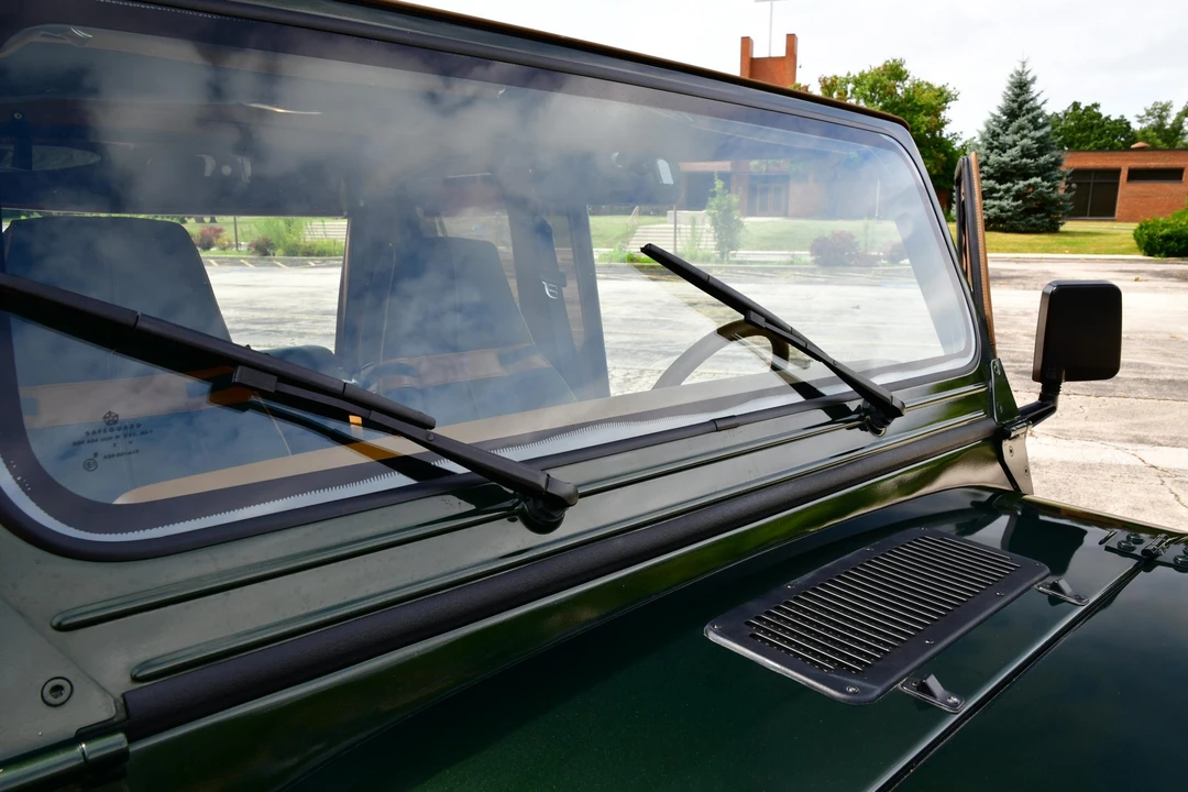 1995 Jeep YJ Wrangler - Image 26 of 31