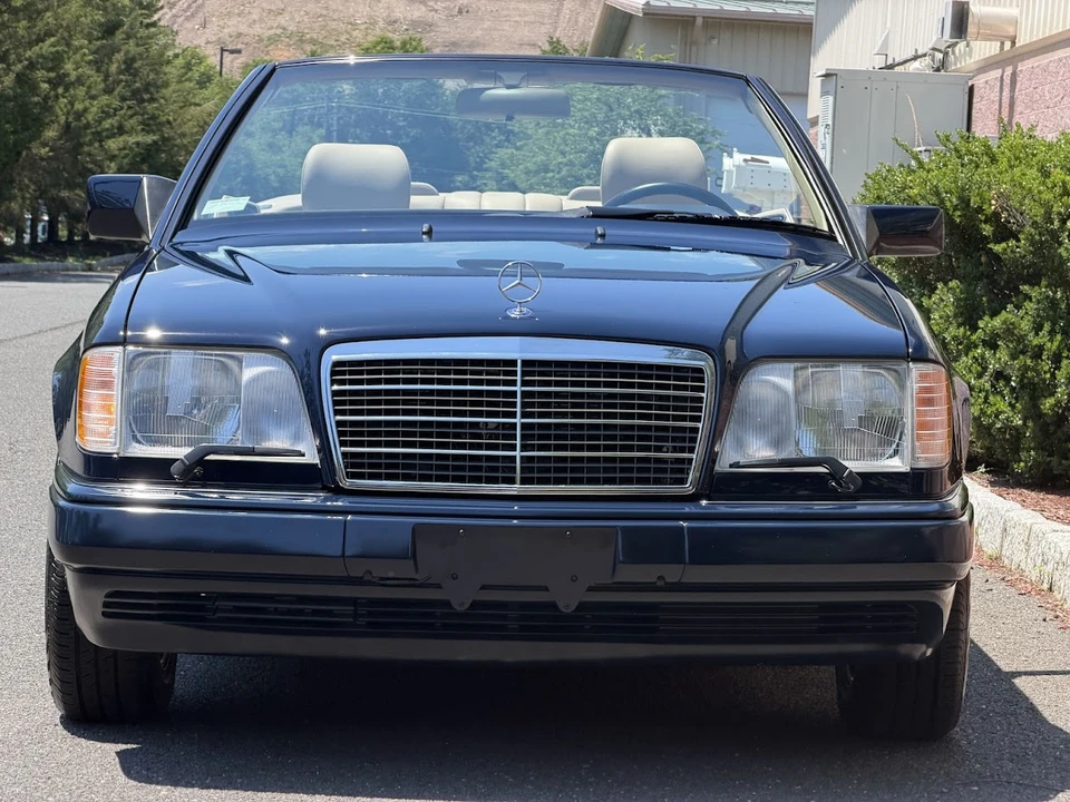 1995 Mercedes-Benz W124 E-Class - Image 11 of 31