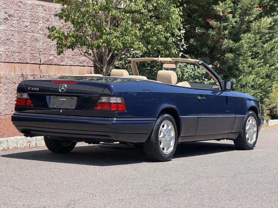 1995 Mercedes-Benz W124 E-Class - Image 28 of 31
