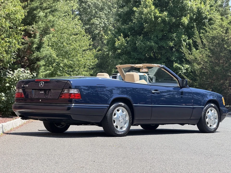 1995 Mercedes-Benz W124 E-Class - Image 26 of 31