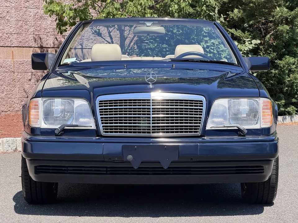 1995 Mercedes-Benz W124 E-Class - Image 12 of 31
