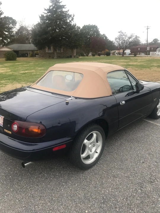 1996 Mazda NA MX-5 Miata - Image 21 of 31