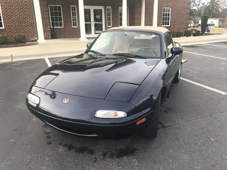 1996 Mazda NA MX-5 Miata - Image 2 of 31