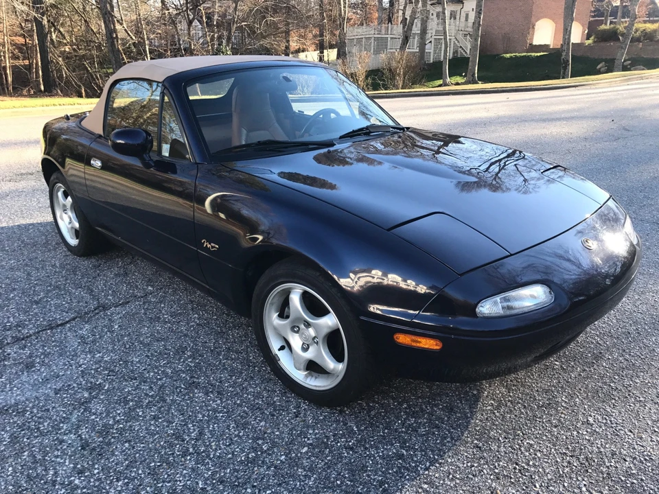 1996 Mazda NA MX-5 Miata - Image 27 of 31
