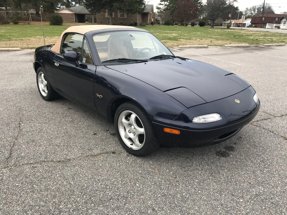 1996 Mazda NA MX-5 Miata - Image 29 of 31