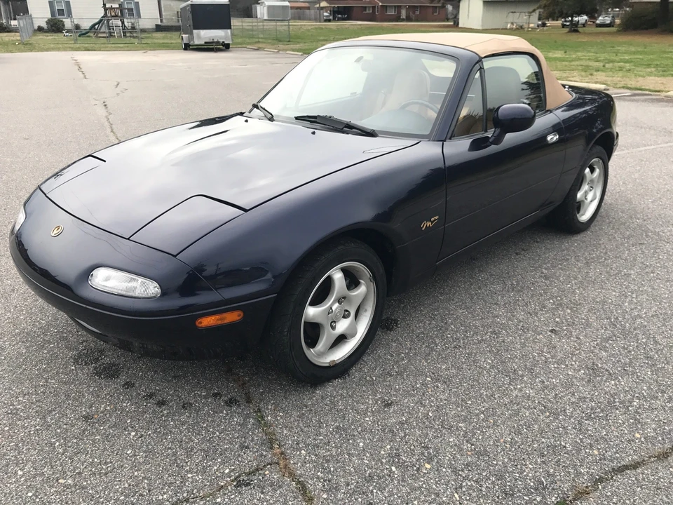 1996 Mazda NA MX-5 Miata - Image 5 of 31