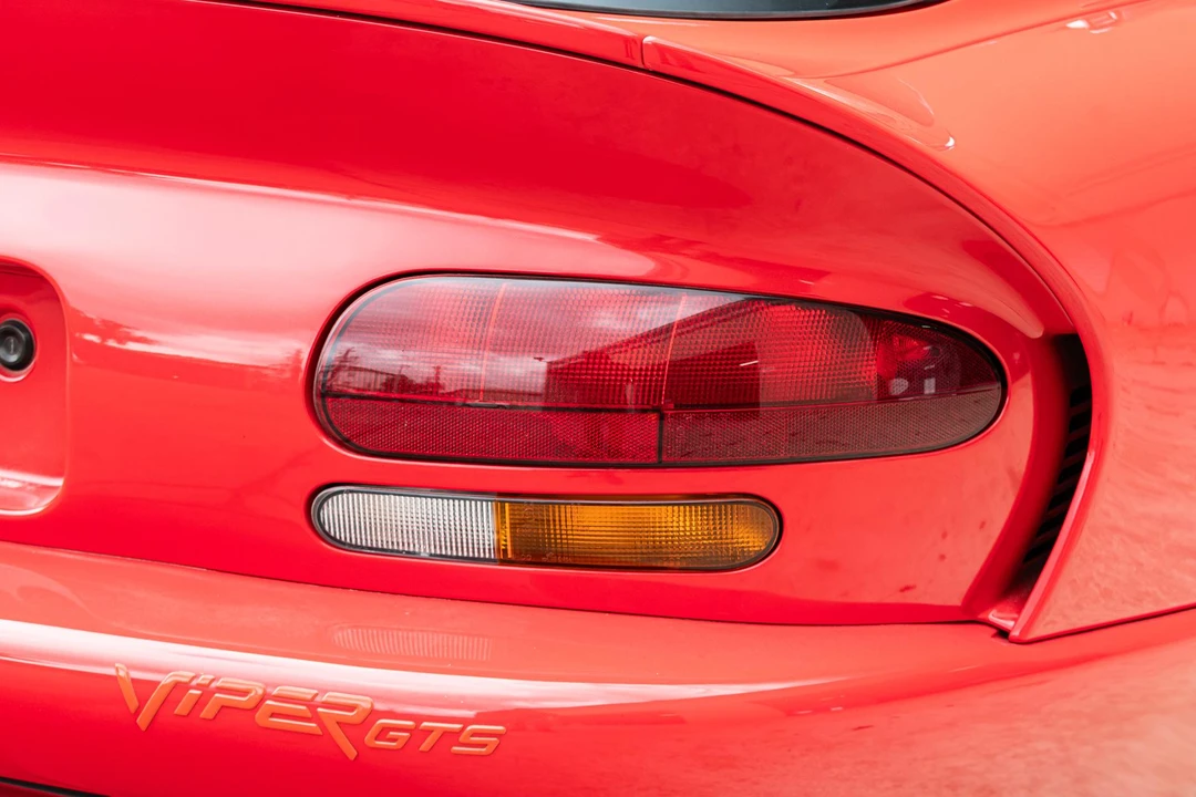 1997 Dodge Viper GTS 2nd Gen - Image 23 of 31