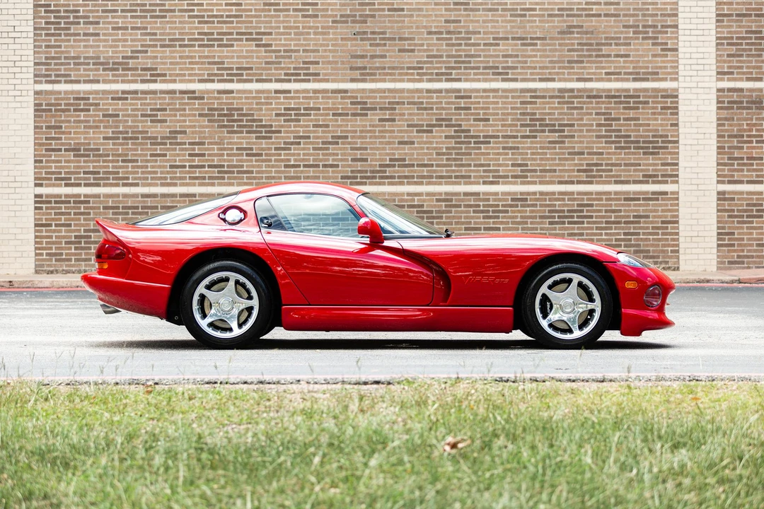 1997 Dodge Viper GTS 2nd Gen - Image 12 of 31