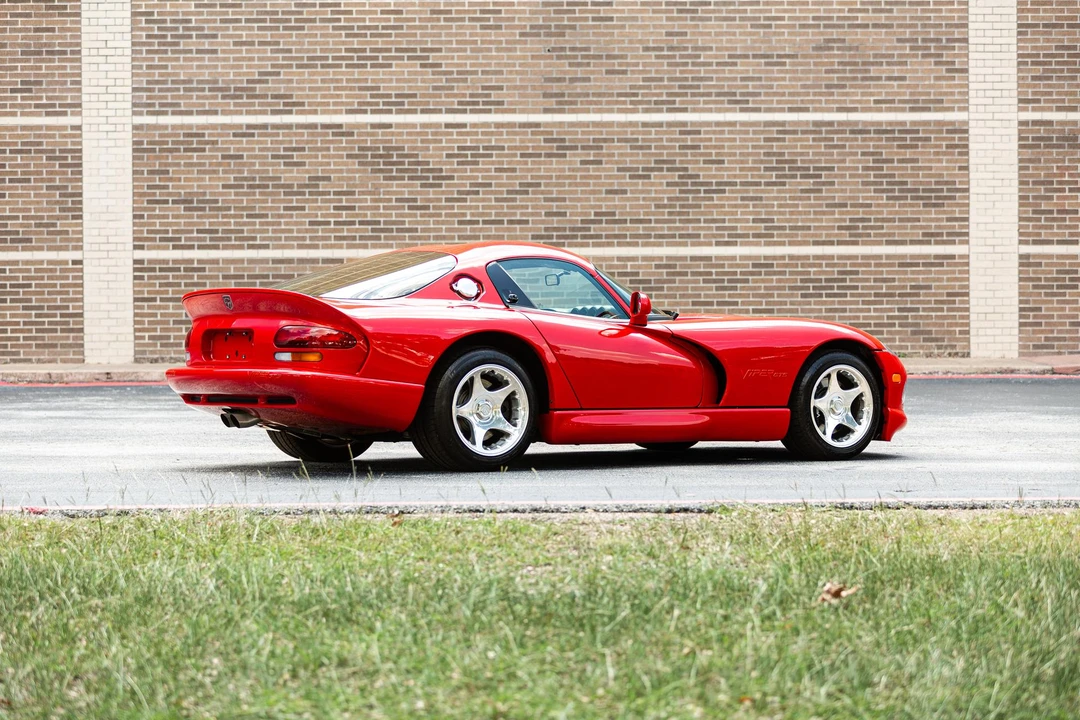 1997 Dodge Viper GTS 2nd Gen - Image 11 of 31