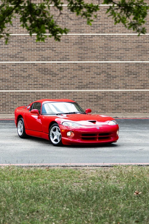 1997 Dodge Viper GTS 2nd Gen - Image 14 of 31