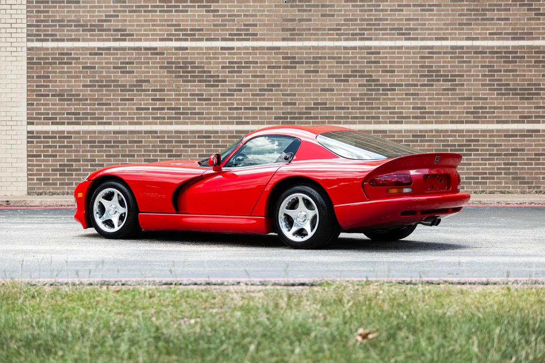 1997 Dodge Viper GTS 2nd Gen - Image 8 of 31