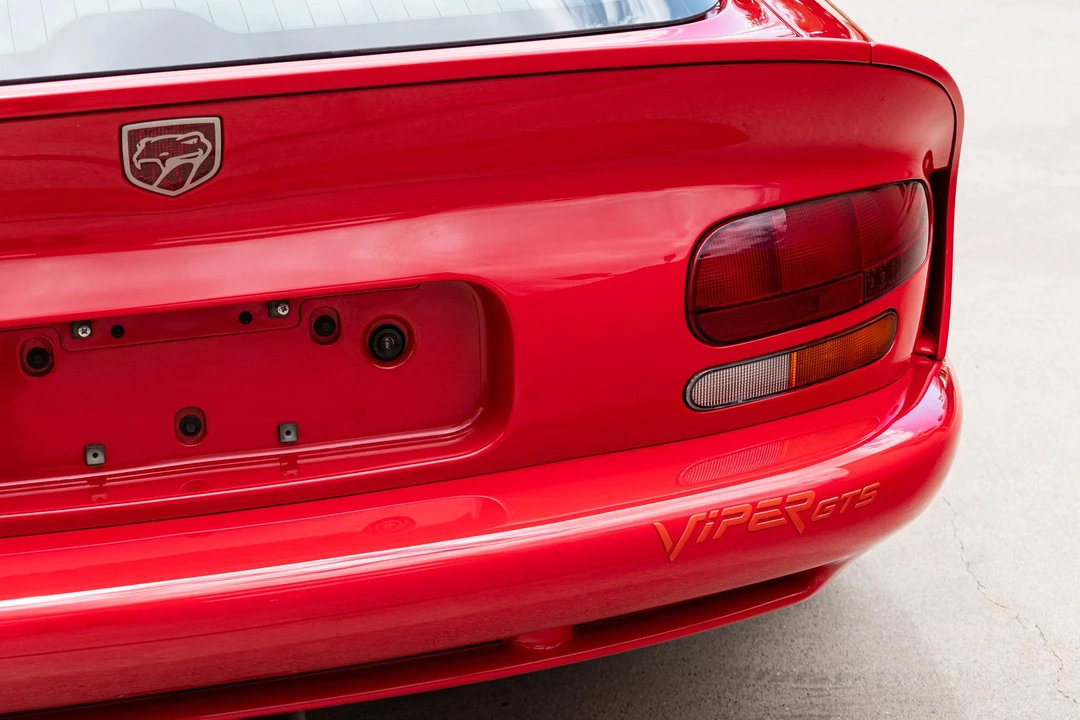 1997 Dodge Viper GTS 2nd Gen - Image 24 of 31